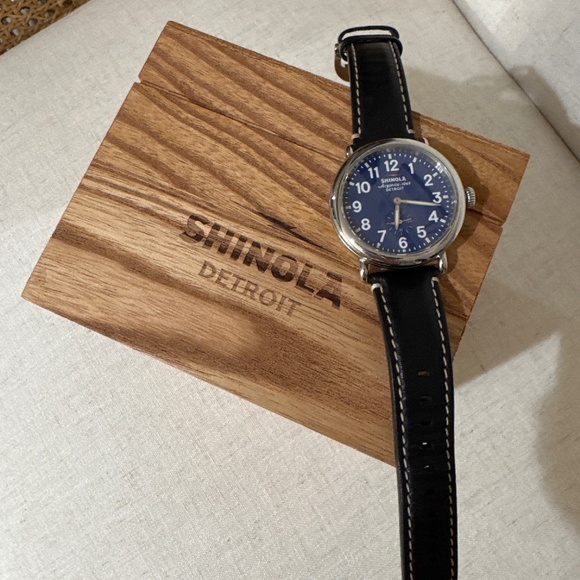 Shinola Runwell 41mm - Picture 1 of 5